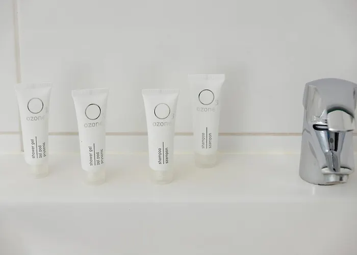 Exceptional In With Parking By Renters