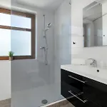 Exceptional In By Renters סופוט