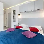 Exceptional In By Renters * סופוט