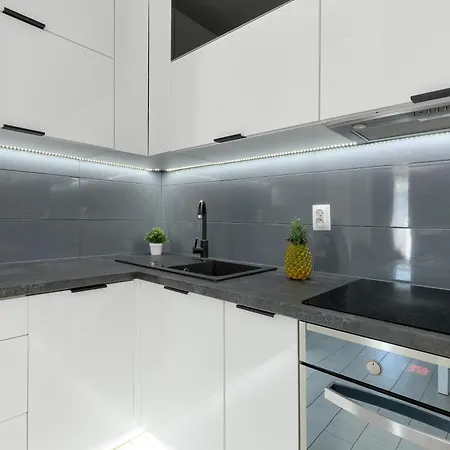 Appartement Exceptional In With Parking By Renters