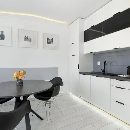 Appartement Exceptional In With Parking By Renters *